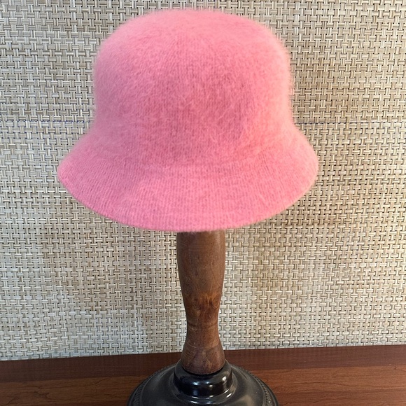 🌟HP🌟VTG 2000s Pink Angora Cloche/Bucket Hat by David and Young - Picture 6 of 8